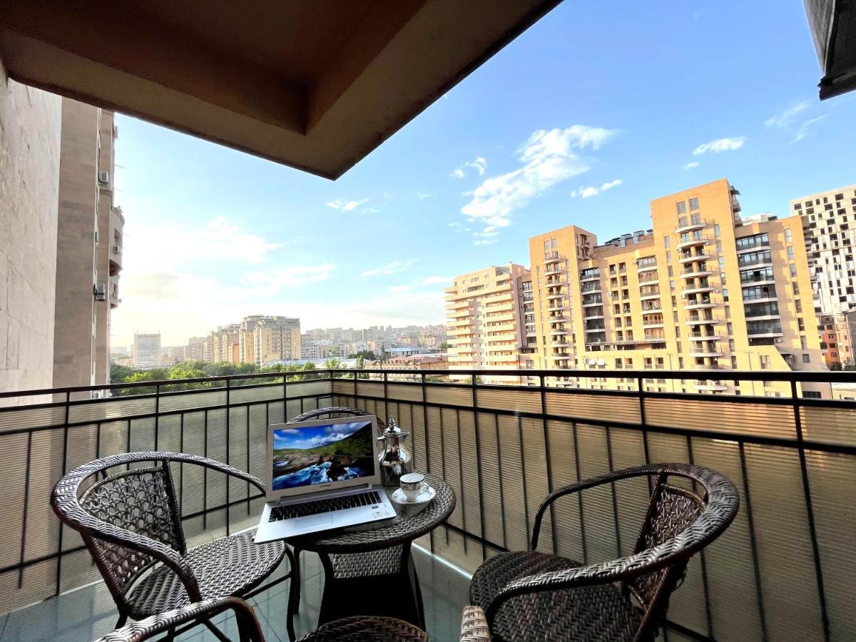 Apartments Emili Erivan Exterior foto
