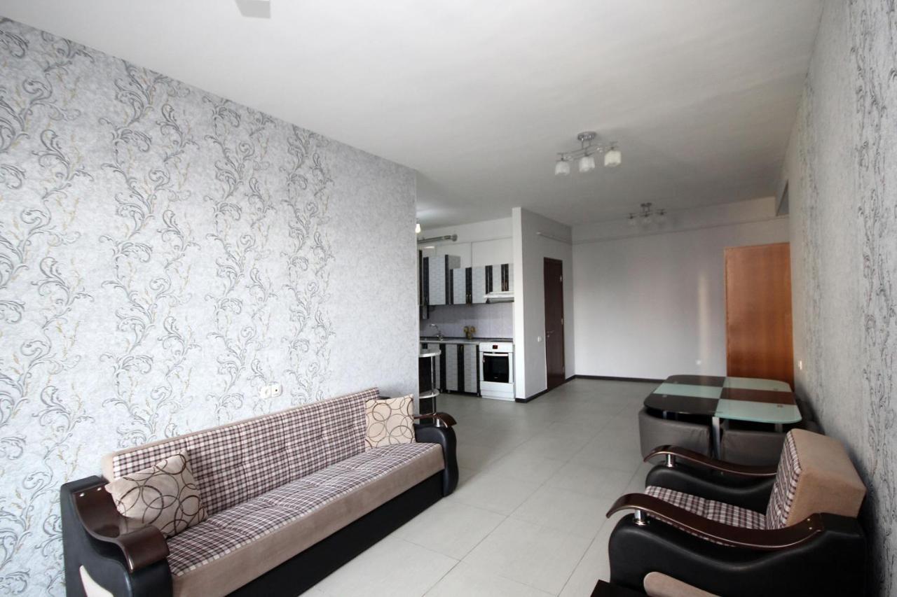 Apartments Emili Erivan Exterior foto