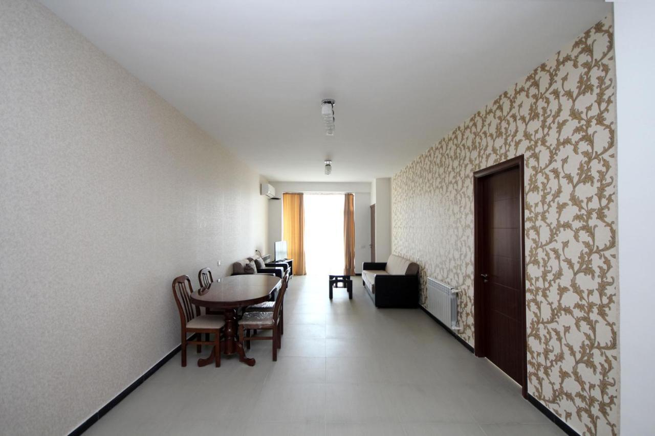 Apartments Emili Erivan Exterior foto