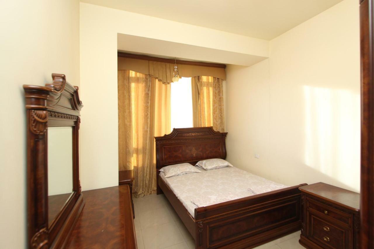 Apartments Emili Erivan Exterior foto